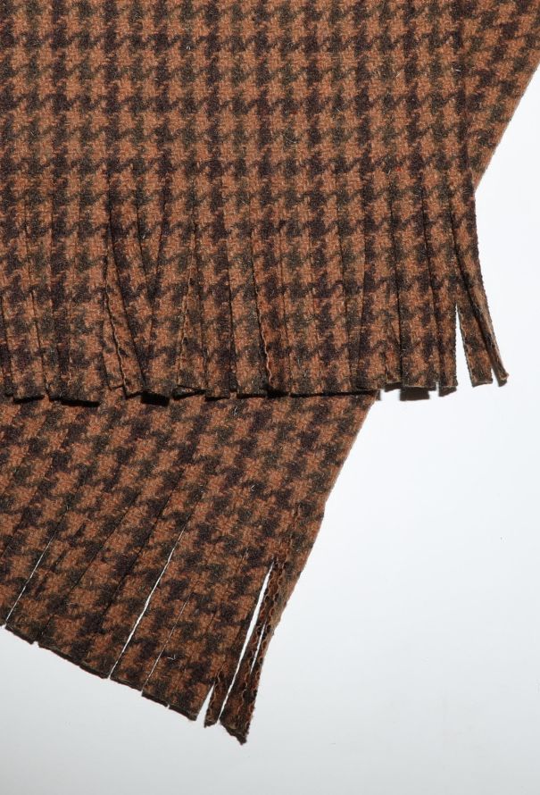 Balenciaga Pre-Fall 2018 Asymmetrical Fringe Skirt - 7 Balenciaga Pre-Fall 2018 Asymmetrical Fringe Skirt - 7