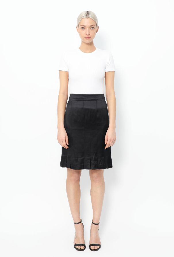 Chanel 2005 Pleated Charmeuse Skirt - 1