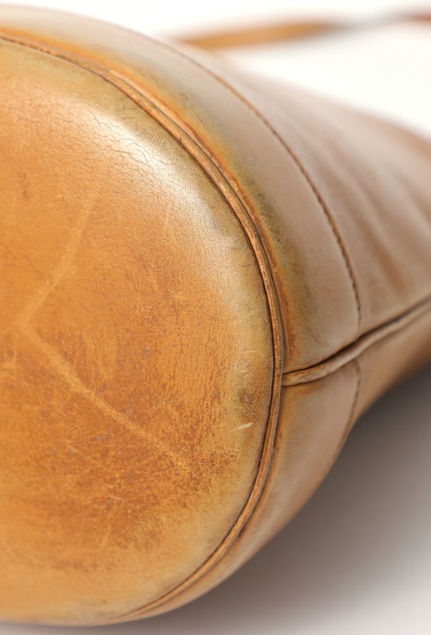 Hermès Gold Chamonix Torque Bag, 1978 - 7