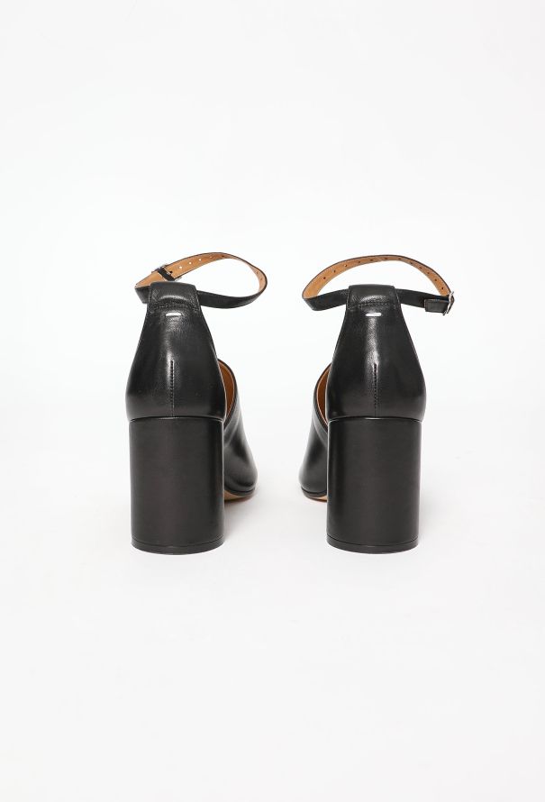 【関税&送料込】Maison Margiela Sandalo Tabi Maison Margiela Tabi Low Heeled Sandals | LN-CC
