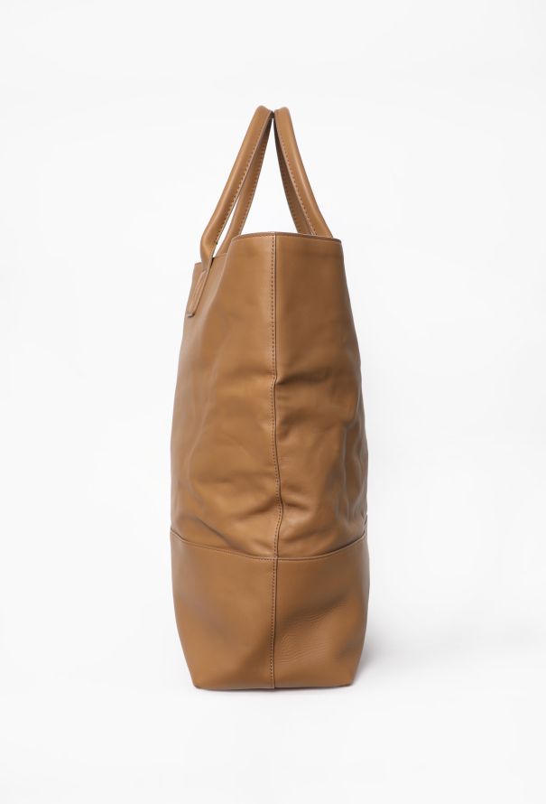 Bottega Veneta Maxi Cabat Smooth Tote Bag, 2019 - 6