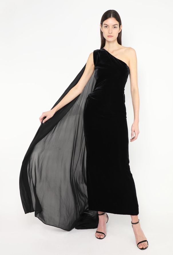 Givenchy BESPOKE Fall 1995 Haute Couture Cape Gown - 1