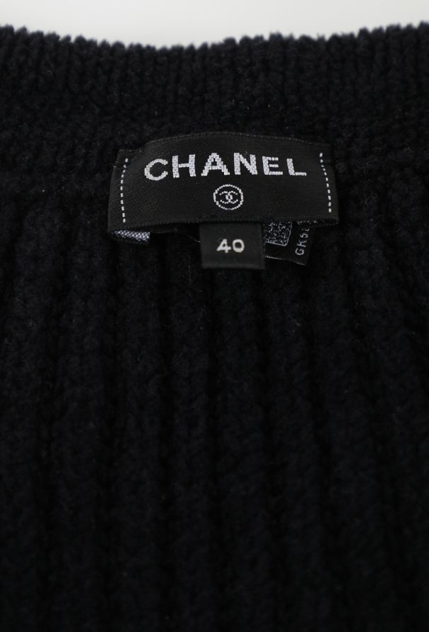 Chanel Velour Chainlink Cardigan, 2022 - 7