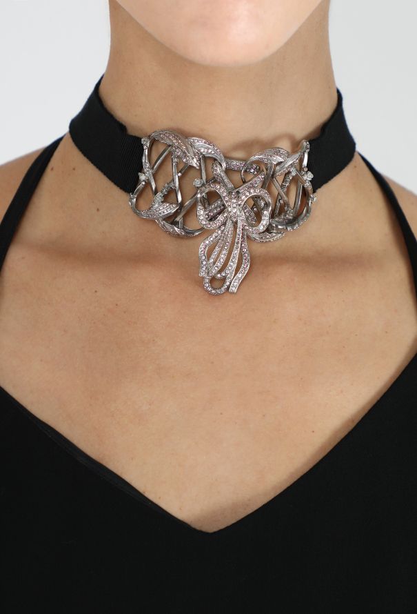 Chanel 2013 Haute Couture Embellished Bow Choker - 1
