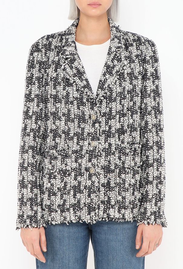 Chanel F/W 2005 Iridescent Bouclé Jacket - 1
