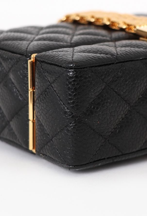 Chanel Pre-Fall 2023 Lipstick Case - 10 Chanel Pre-Fall 2023 Lipstick Case - 10