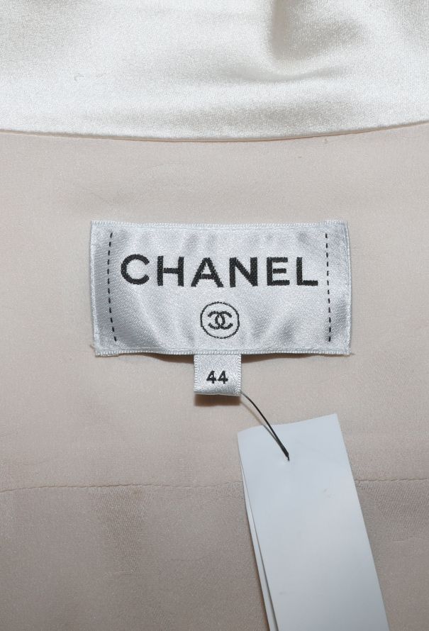 Chanel Graphic Rue Cambon Silk Tunic, S/S 2021 - 8
