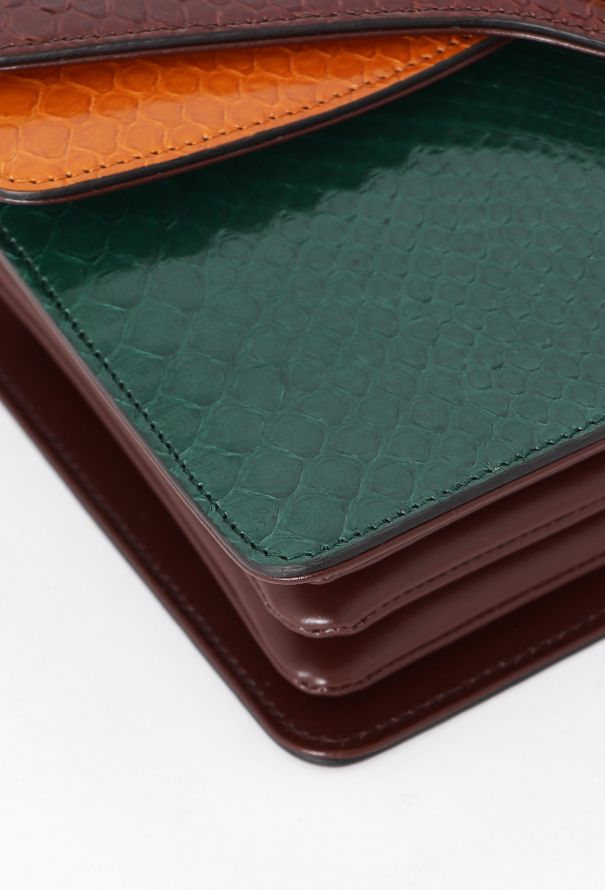 Gucci Resort 2019 Accordion Python Crossbody Bag - 11