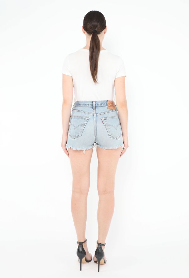 Levi's Early 2000s 501 Frayed Shorts - 4 Levi's Early 2000s 501 Frayed Shorts - 4