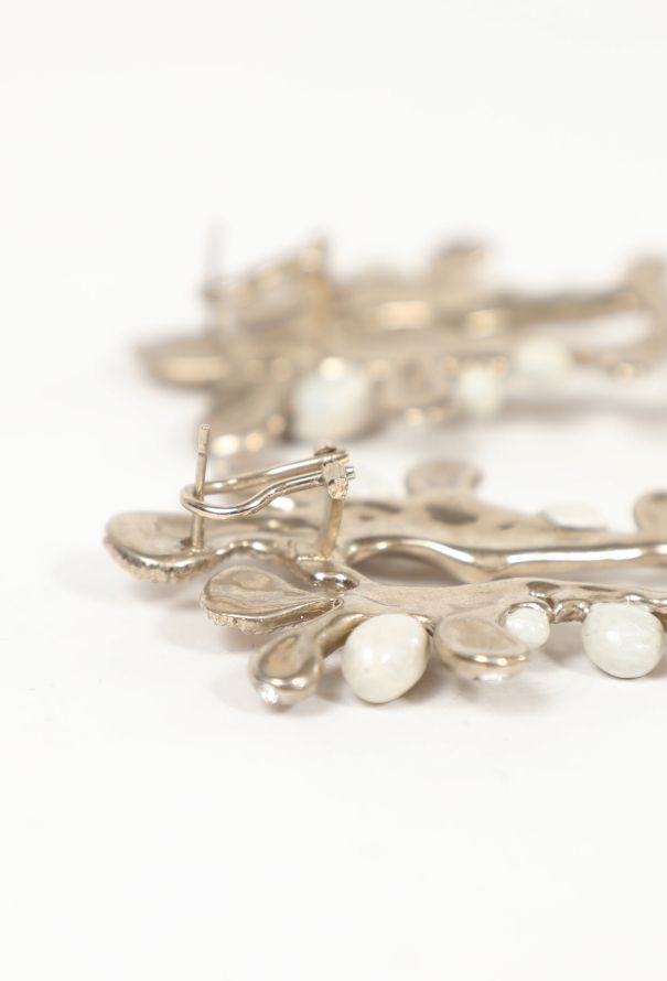 Schiaparelli 2025 Embellished Keyhole Earrings - 5