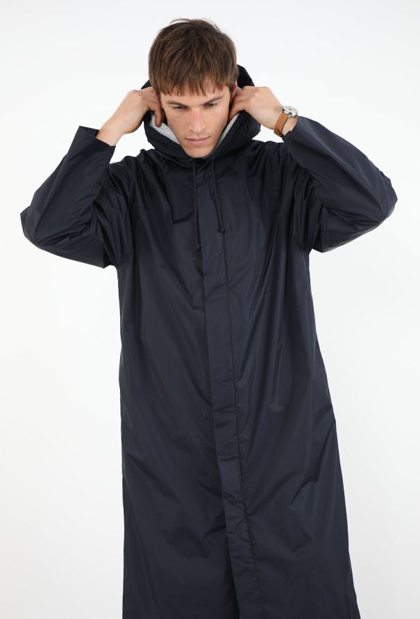 The Row S/S 2024 Brogan Rain Coat - 3