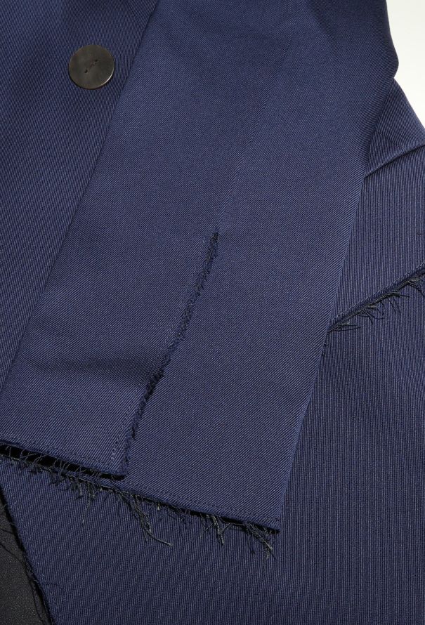 Loewe 2020 Distressed Trim Notched Coat - 8