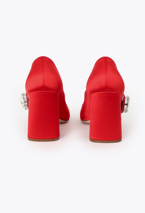 Miu Miu Pre-Fall 2019 Embellished Satin Pumps - 5 Miu Miu Pre-Fall 2019 Embellished Satin Pumps - 5