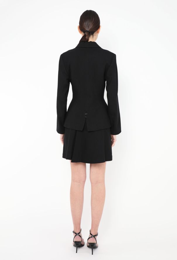 Alaïa RARE F/W 1991 Hourglass Blazer Ensemble - 7 Alaïa RARE F/W 1991 Hourglass Blazer Ensemble - 7