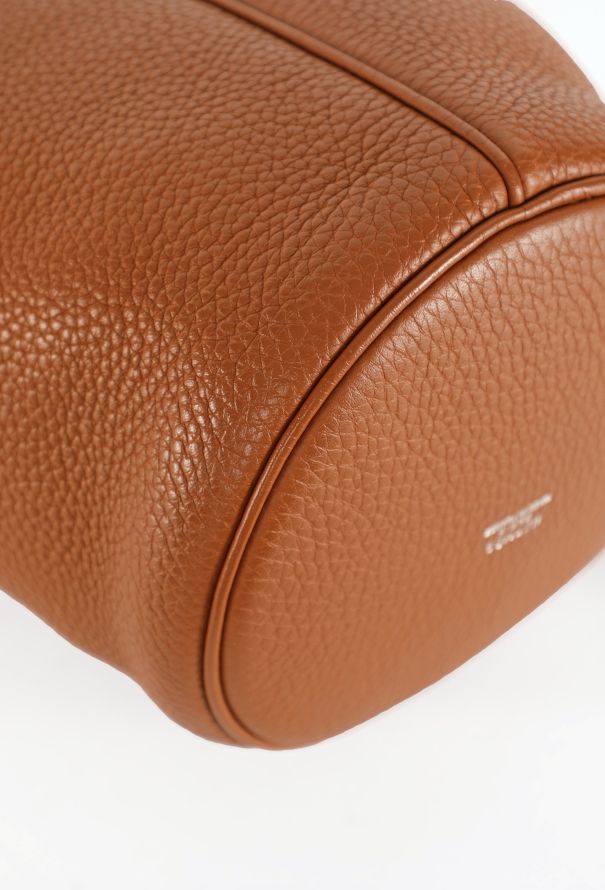Hermès Gold Taurillon Clémence Mangeoire PM - 13
