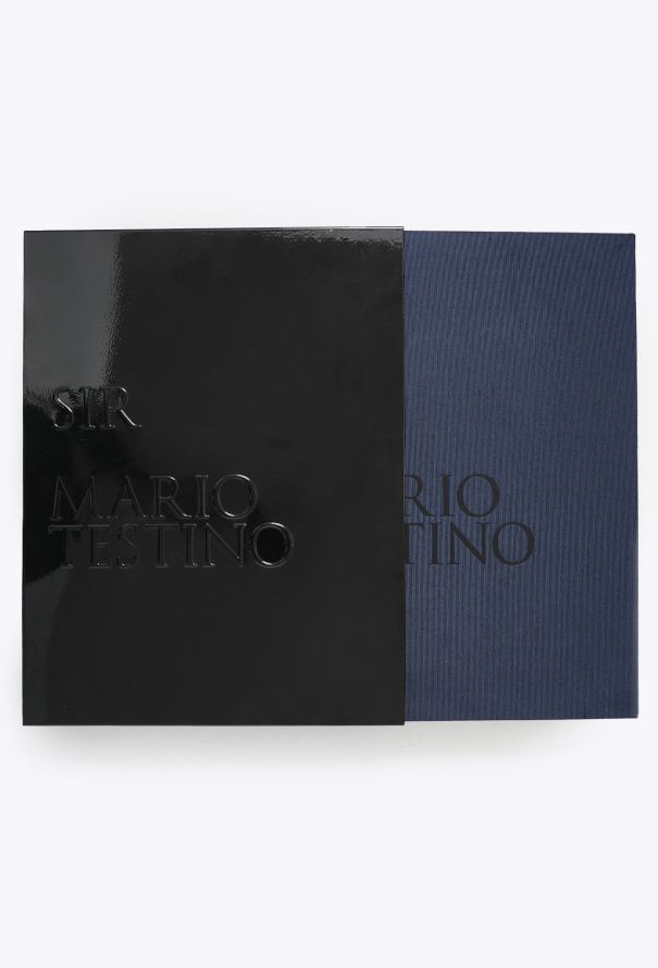 Vintage Books Mario Testino, SIR Signed Coffee Table Book - 2