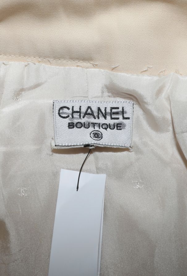 Chanel Wide-Leg Pleated Shorts, 1990s - 5