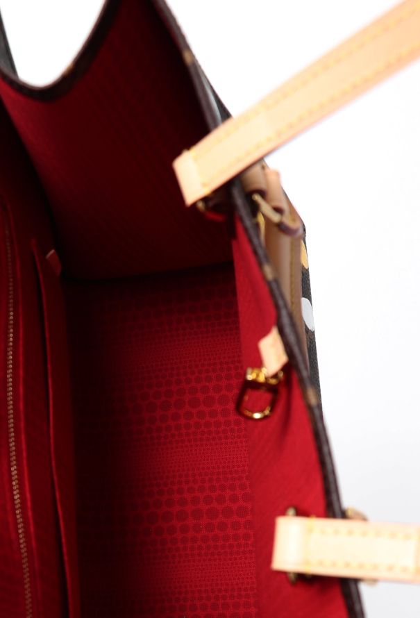 Louis Vuitton 2023 x Yayoi Kusama OnTheGo MM - 13