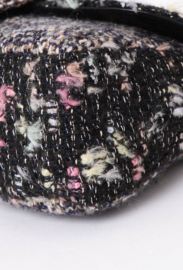 Chanel F/W 2004 Fantasy Tweed Flap Bag - 9 Chanel F/W 2004 Fantasy Tweed Flap Bag - 9