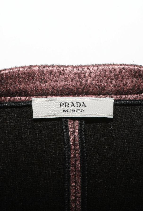 Prada CAMPAIGN F/W 2007 Sculpted Gilet Coat - 7