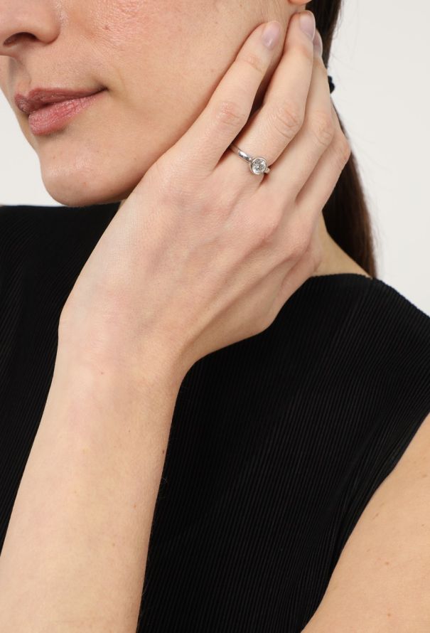 Vintage Fine Jewelry 18k White Gold & Diamond Ring - 4 Vintage Fine Jewelry 18k White Gold & Diamond Ring - 4