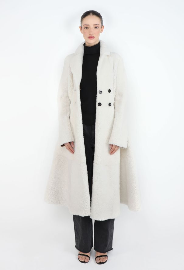 Loewe F/W 2020 Shearling Trumpet Coat - 4