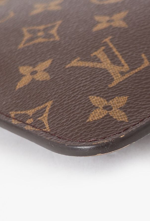 Louis Vuitton Neverfull MM Monogram Canvas Clutch - 9