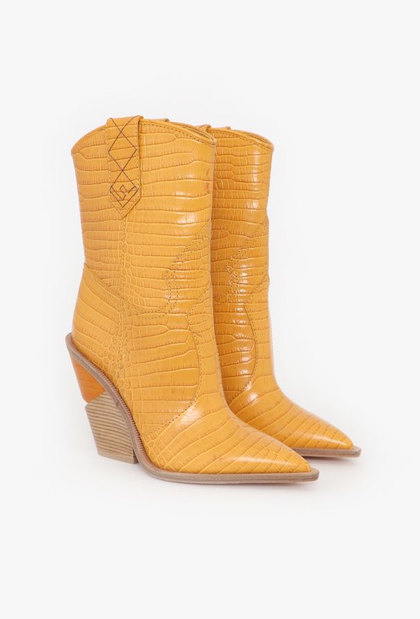 Fendi F/W 2018 Cutwalk Western Boots - 1