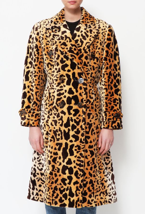 Leopard Velvet Coat Authentic Vintage ReSEE