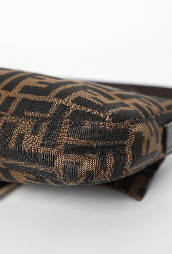 Fendi Vintage Monogram Baguette Bag - 9