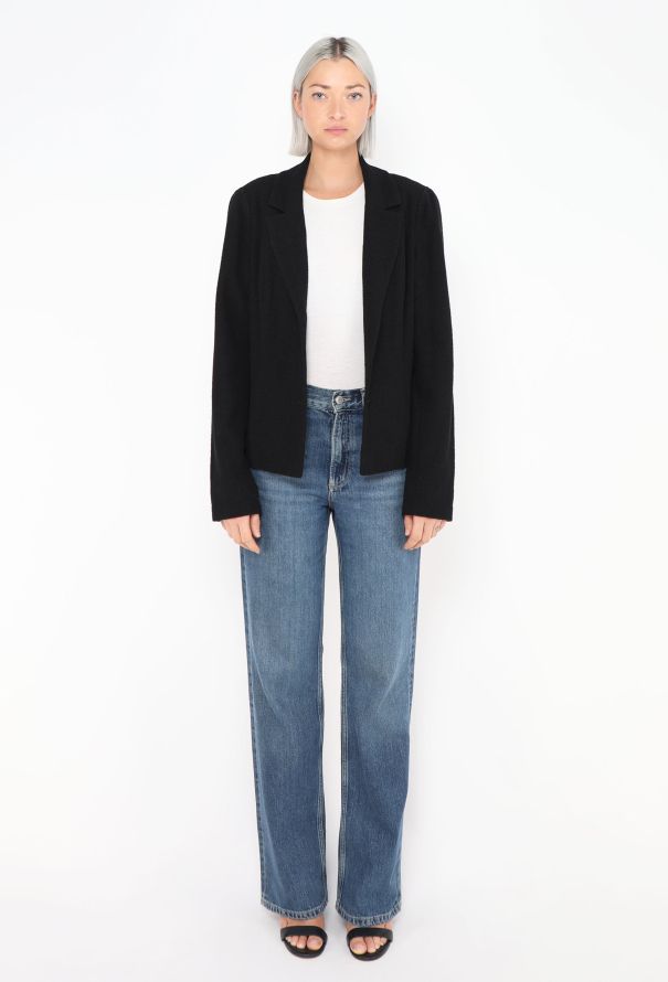 Chanel Classic Notched Bouclé Blazer - 3