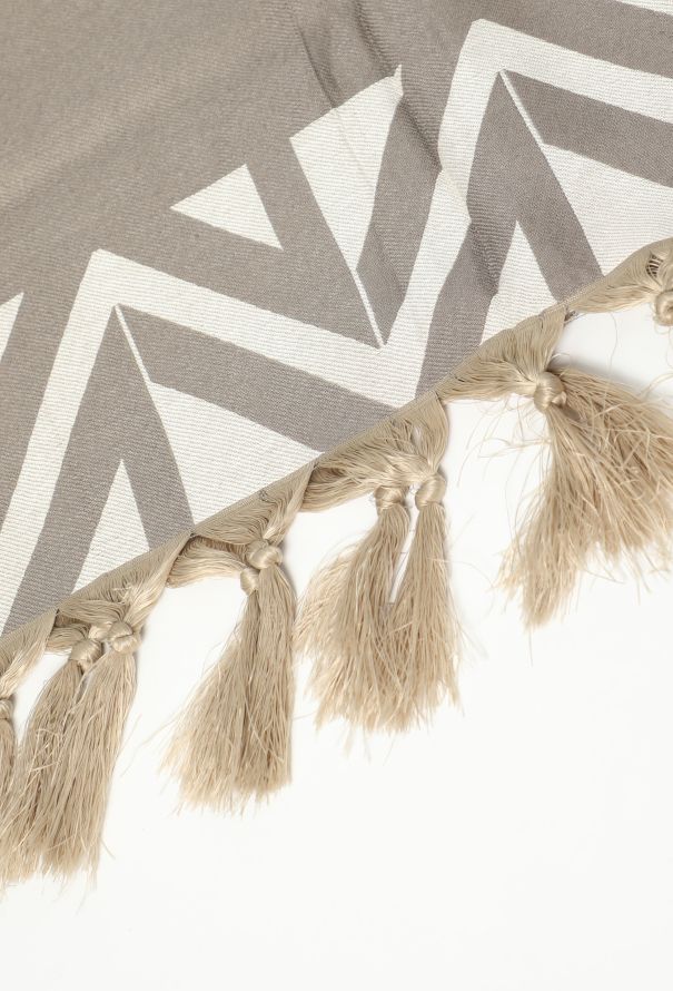 Dior 2023 Geometric Throw Blanket - 3 Dior 2023 Geometric Throw Blanket - 3