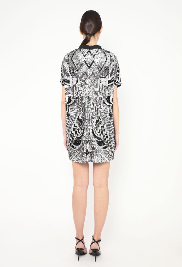 Louis Vuitton Embellished T-Shirt Dress - 4 Louis Vuitton Embellished T-Shirt Dress - 4