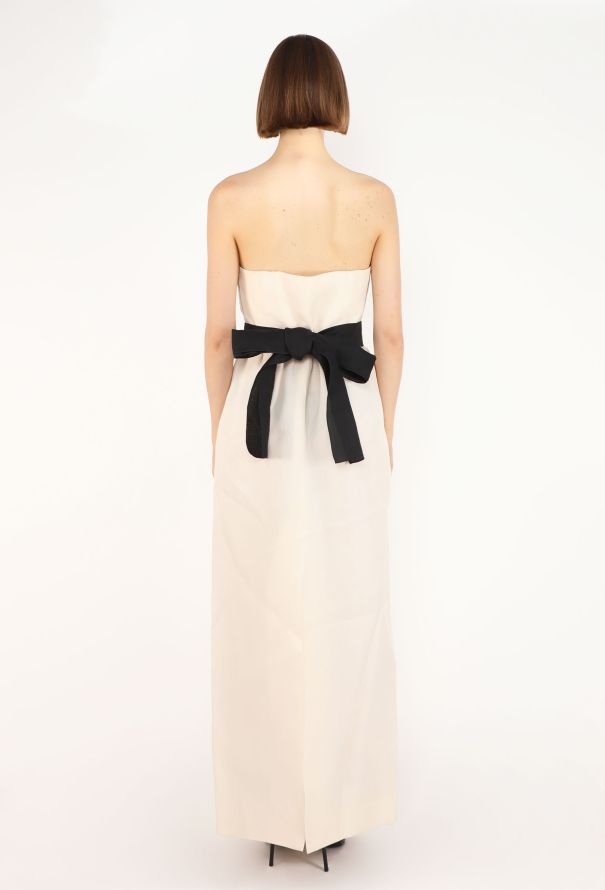 Givenchy Bicolor Silk Piqué Cape Ensemble, 1980s - 8
