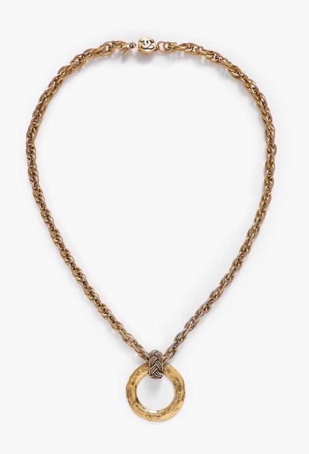 Chanel 1984 Castellane Hammered Pendant Sautoir - 1