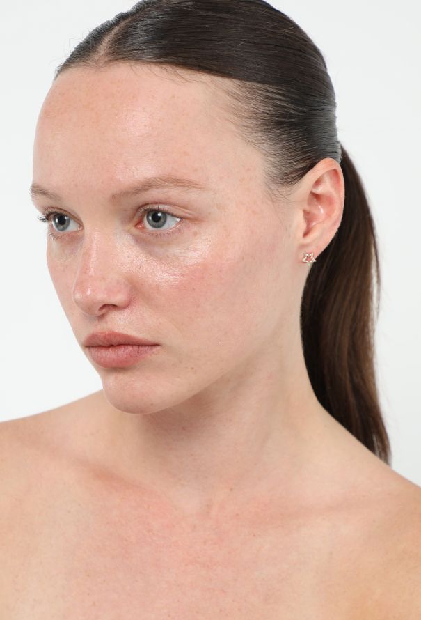 Modern Fine Jewelry Rosa de la Cruz 18k Yellow Gold & Diamond Star Earrings - 3