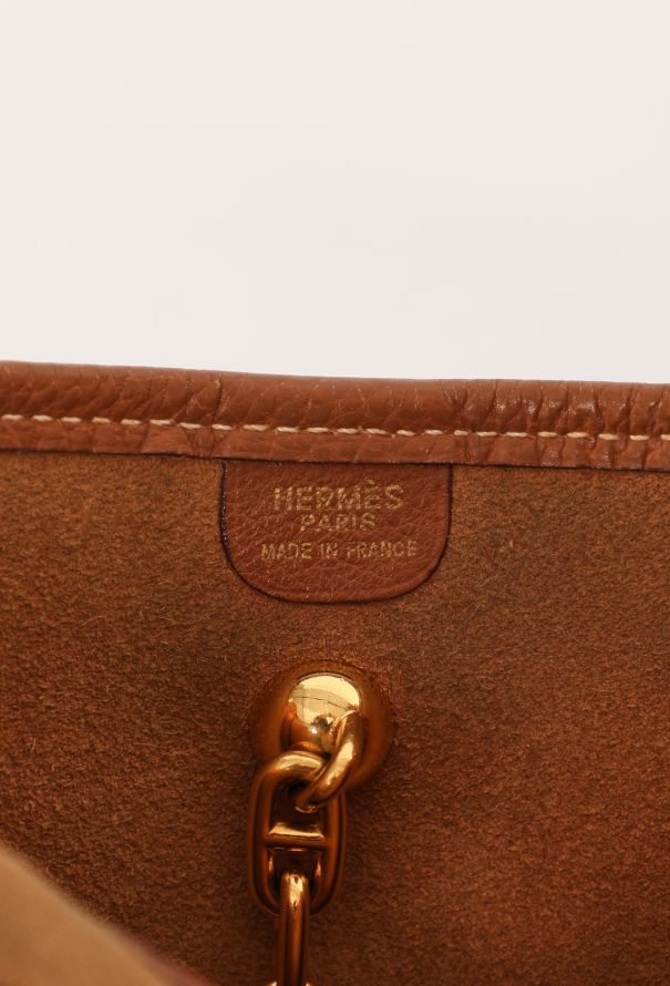 Hermès Vintage Gold Courchevel Vespa MM Bag - 12