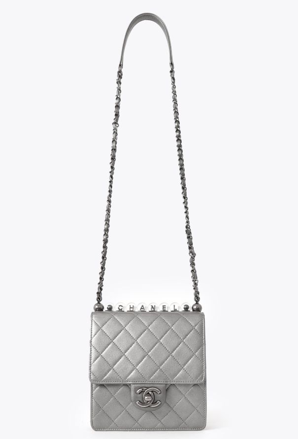 Chanel Chic Pearls Flap Bag - 1