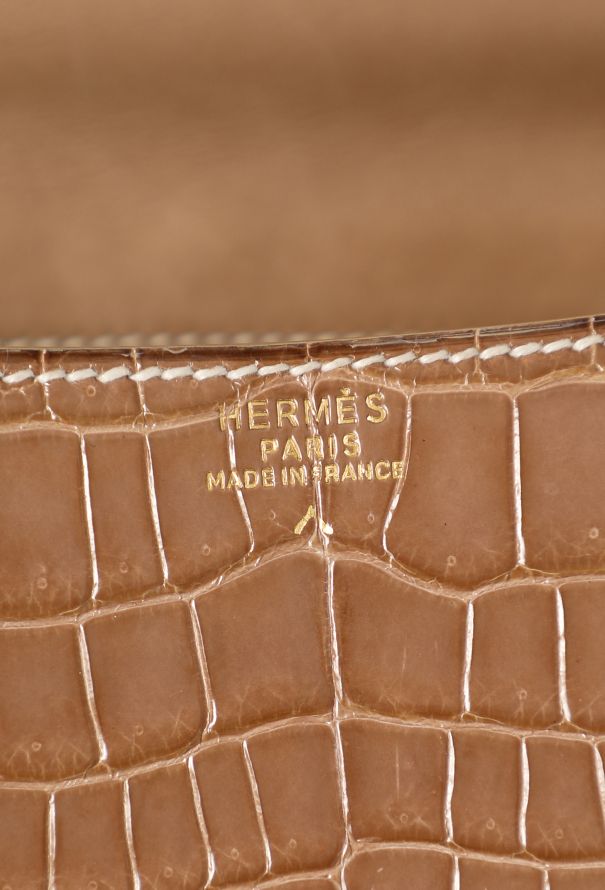 Hermès EXCEPTIONAL 90s 'Ficelle' Porosus Constance 24 - 14