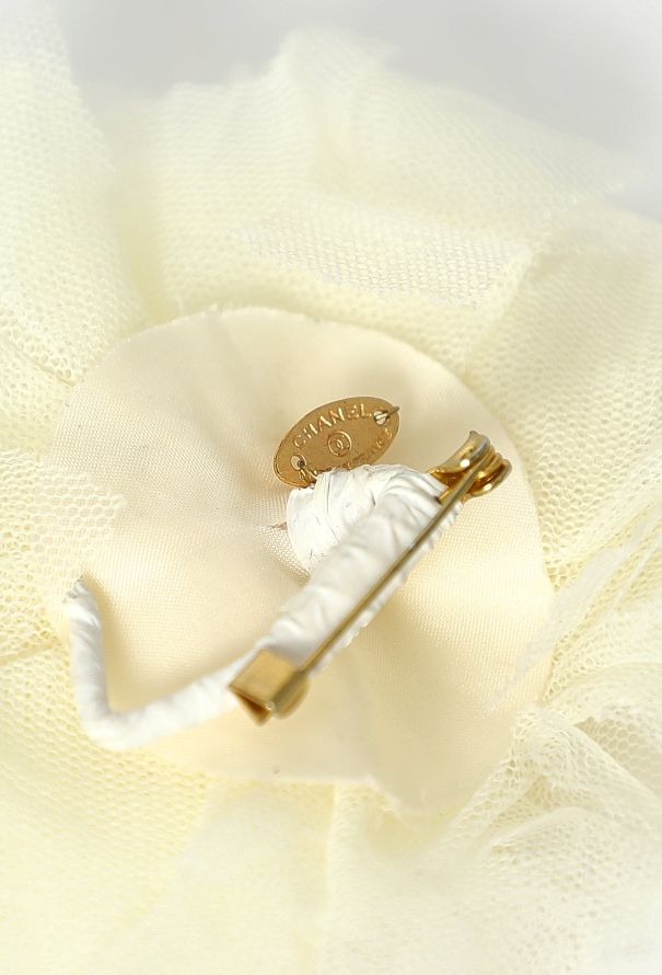 Chanel Tulle Camélia Brooch - 3