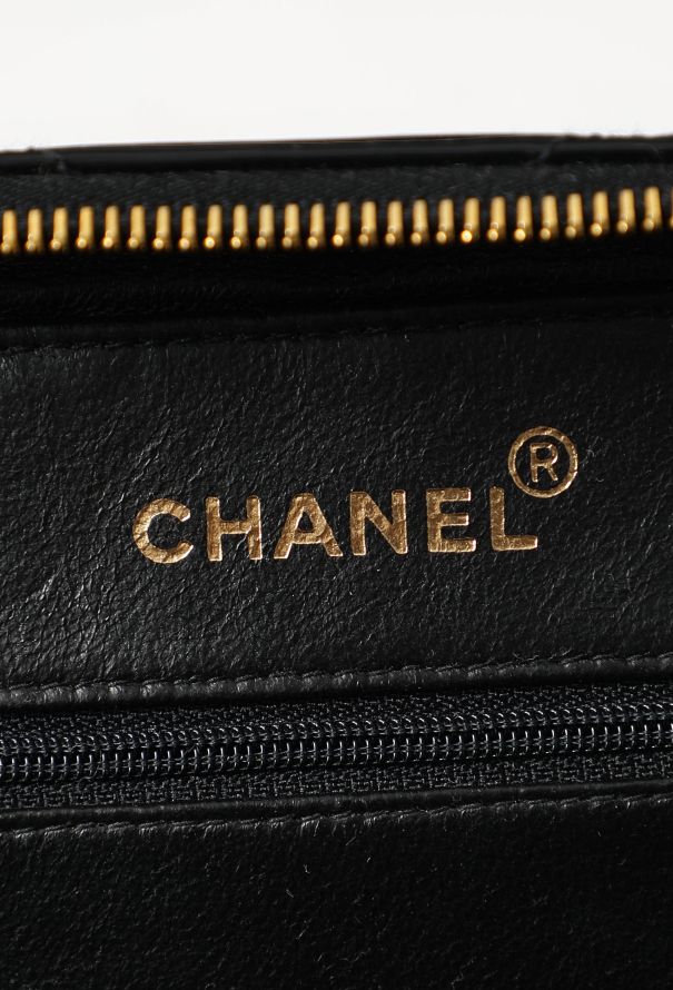 Chanel S/S 1995 Quilted Lunch Box - 13