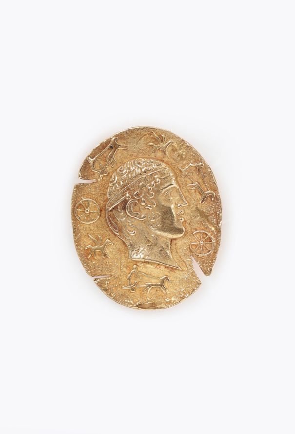 Vintage Fine Jewelry 18k Yellow Gold Roman Coin Brooch - 1