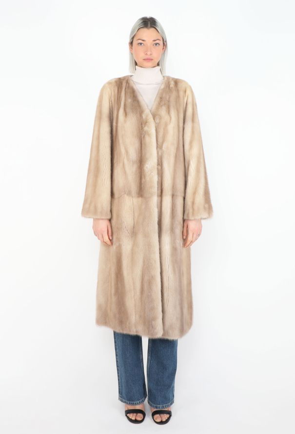 Nereja Upcycled Mink Fur Coat - 2