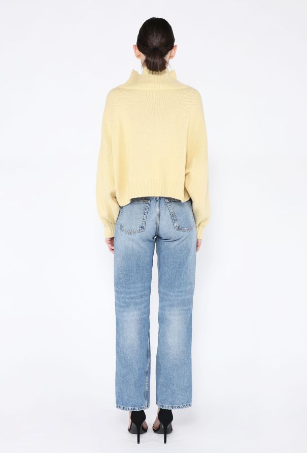 Céline Cropped Cashmere Turtleneck Sweater - 4