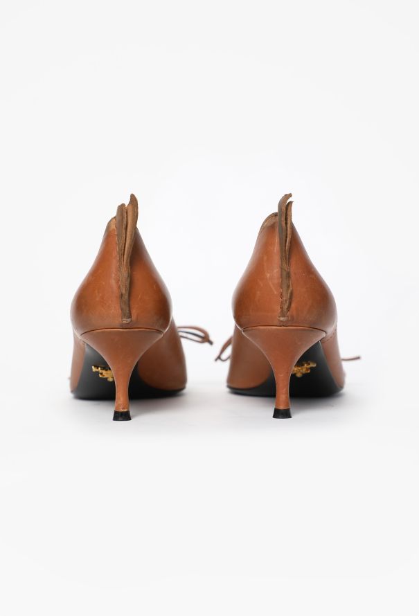 Prada Antique Bow Leather Pumps, F/W 2025 - 5