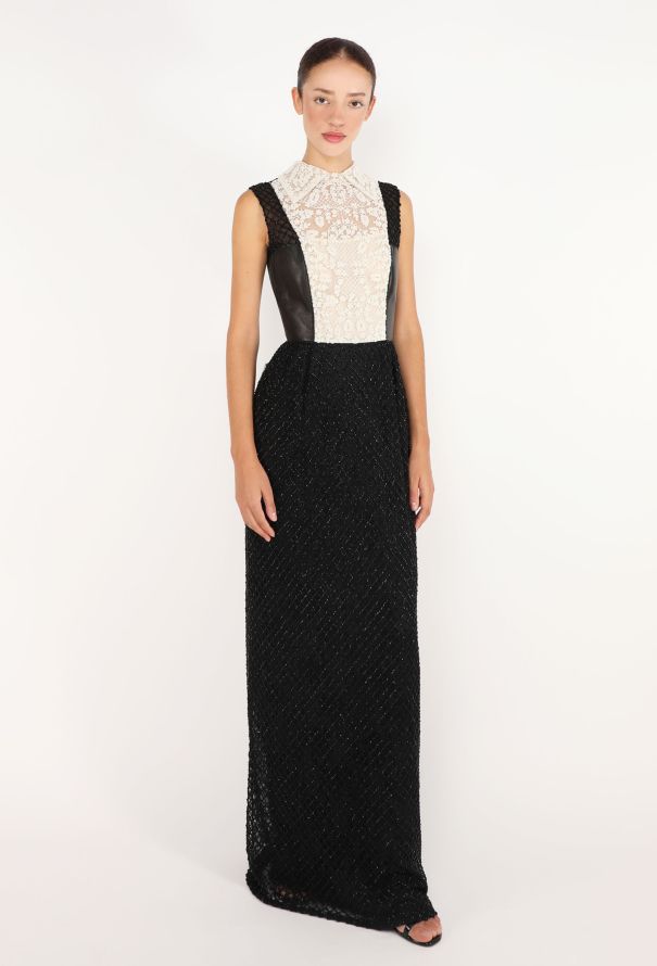 Valentino Embellished Lace Column Dress, F/W 2013 - 3