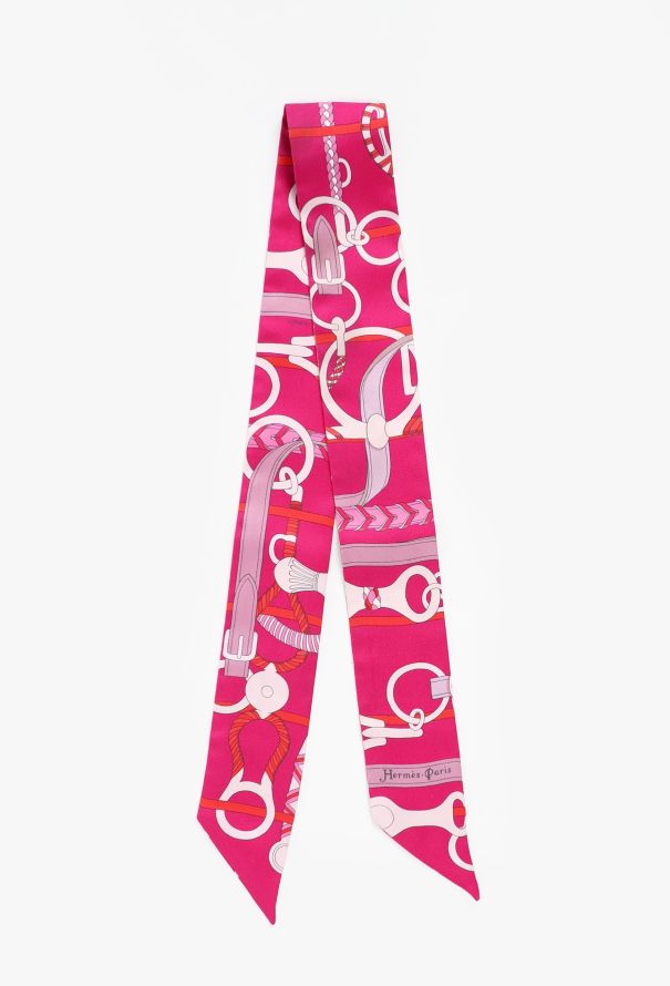 Hermès 'Panoplie Équestre' Silk Twilly 86 - 2 Hermès 'Panoplie Équestre' Silk Twilly 86 - 2