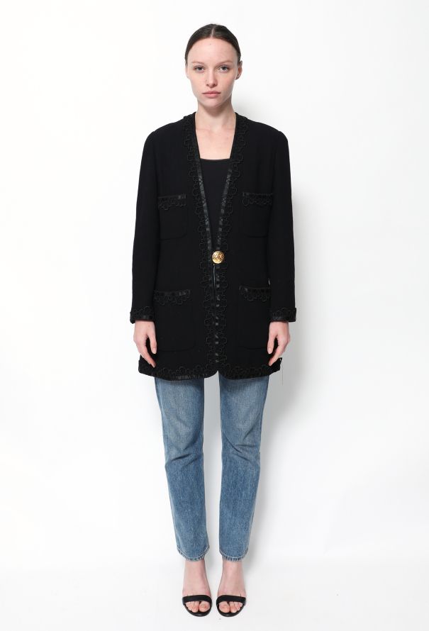 Embroidered on sale smoking jacket