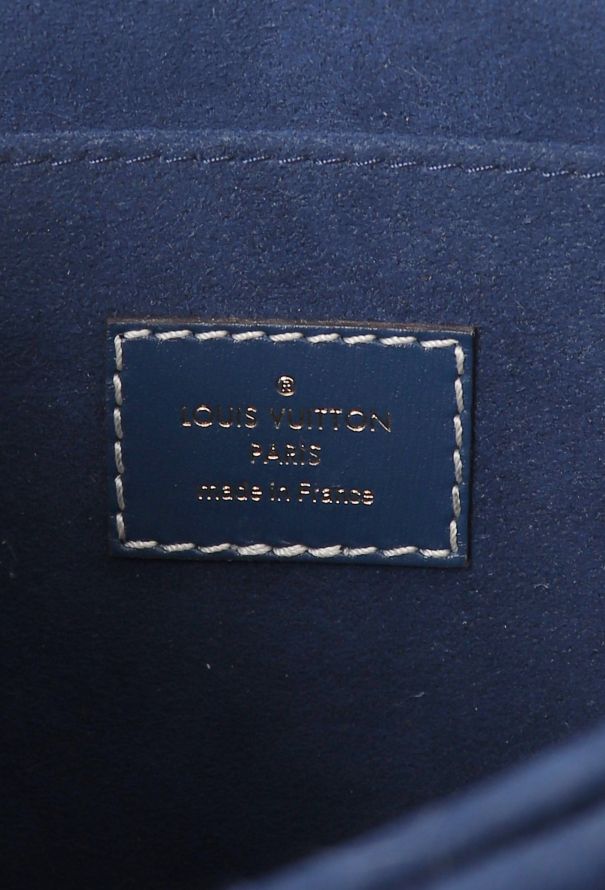 Louis Vuitton 2022 Denim Dauphine MM Bag - 12