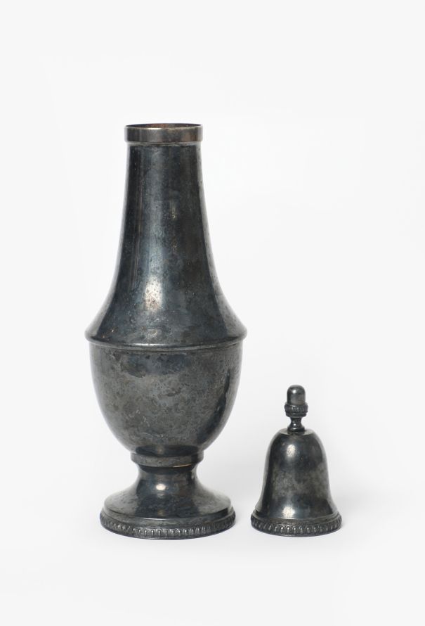 Dior Rare 1964 Silver Moulin de Table - 3